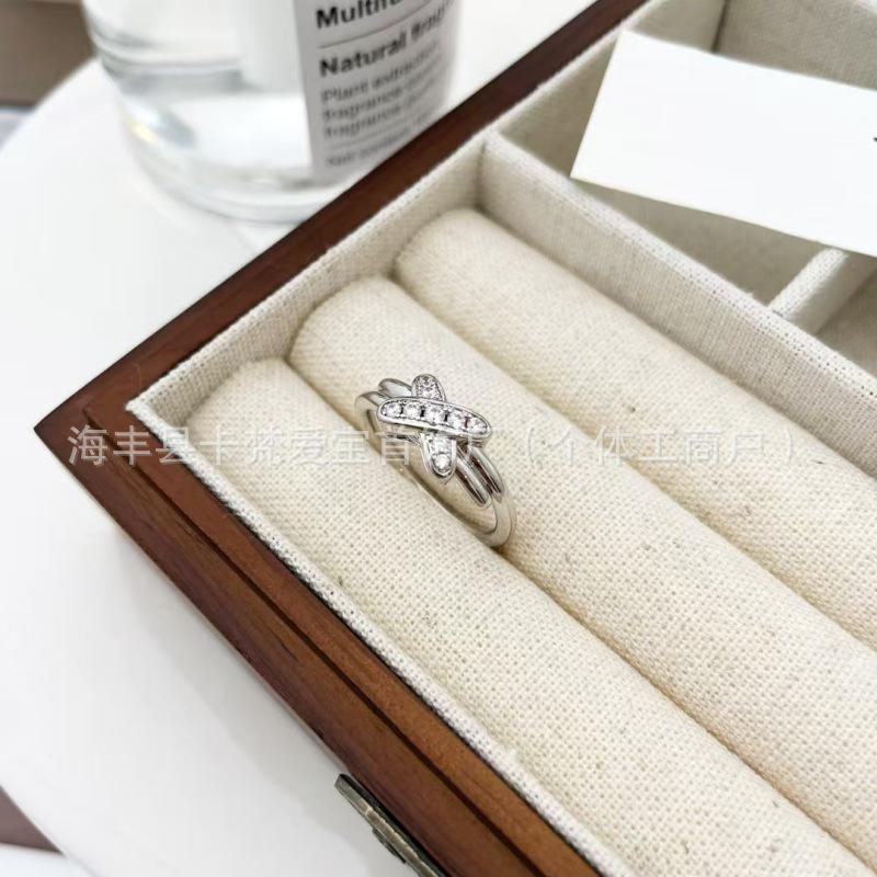 

Elegant European and American Paris Fashion Full Diamond Cross X Ring Set for Couples Size 7 платиновий