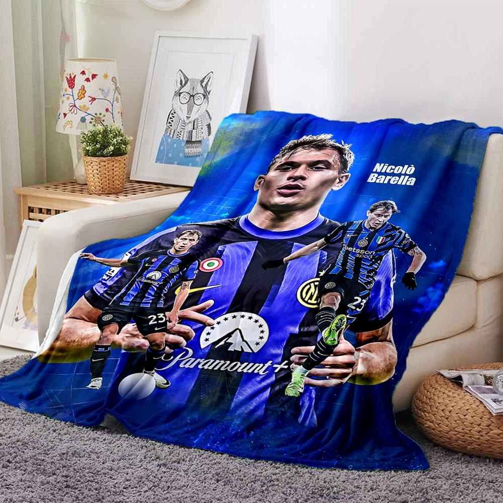 Dynamic Soccer Celebration Blankets Flannel Printed Breathable Warm Throw Blanket for Home Office Bedspreads 0708a47