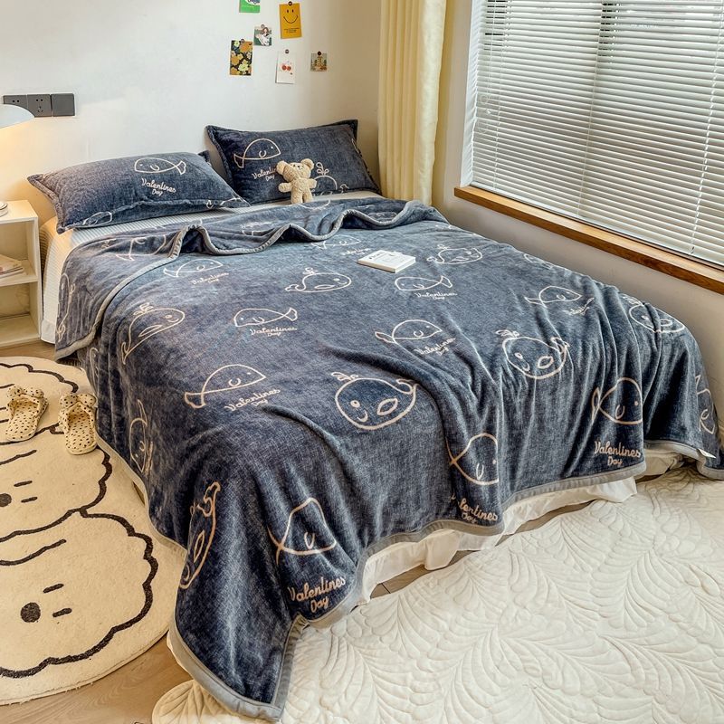 Summer Ice Silk Cool Thin Quilt Comforter Soft Air Conditioning Quilt/Duvet/Blanket Bed Duvets 150 Single Bed Quilt