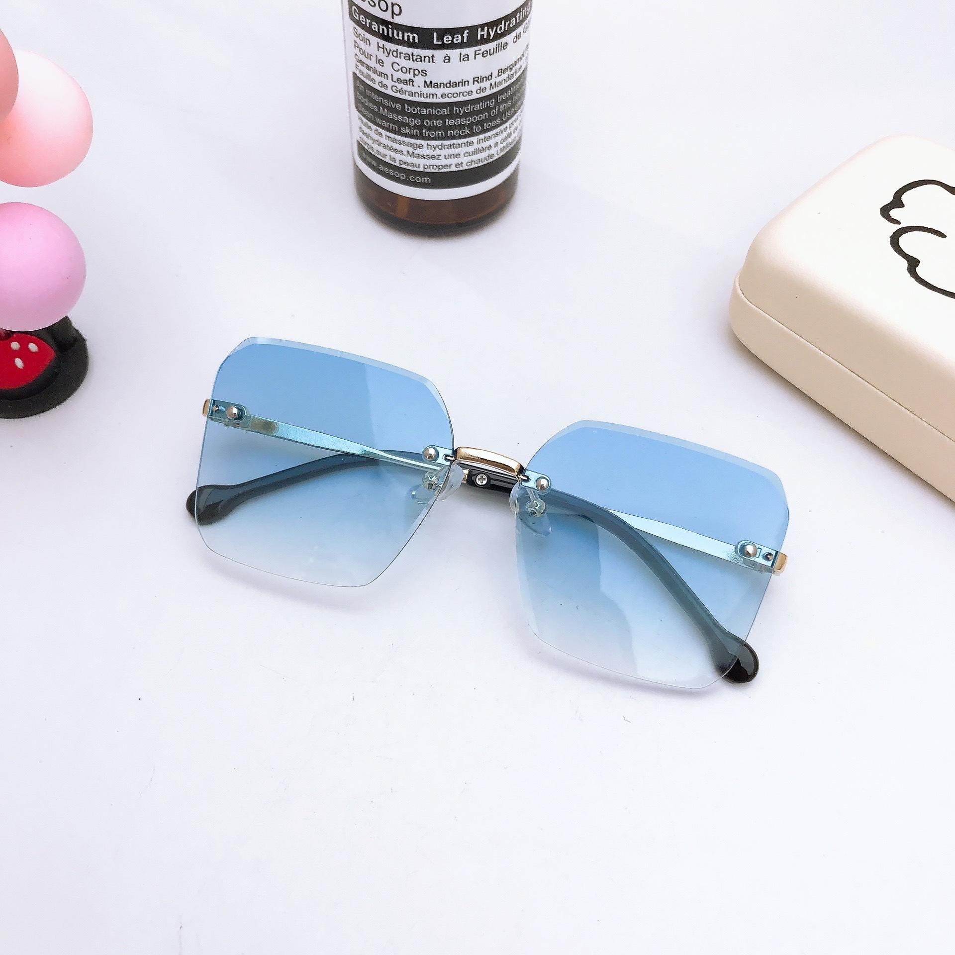 

Солнцезащитные очки без оправы с отделкой, женские очки с нестандартной оправой, модные солнцезащитные очки для уличной стрельбы и вождения