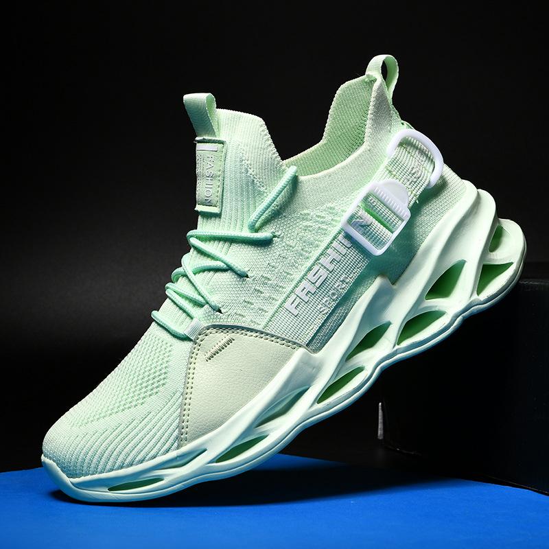 Large size Korean version of fashion casual couple running shoes blade sole fly-woven sneakers trendy shoes dad shoes