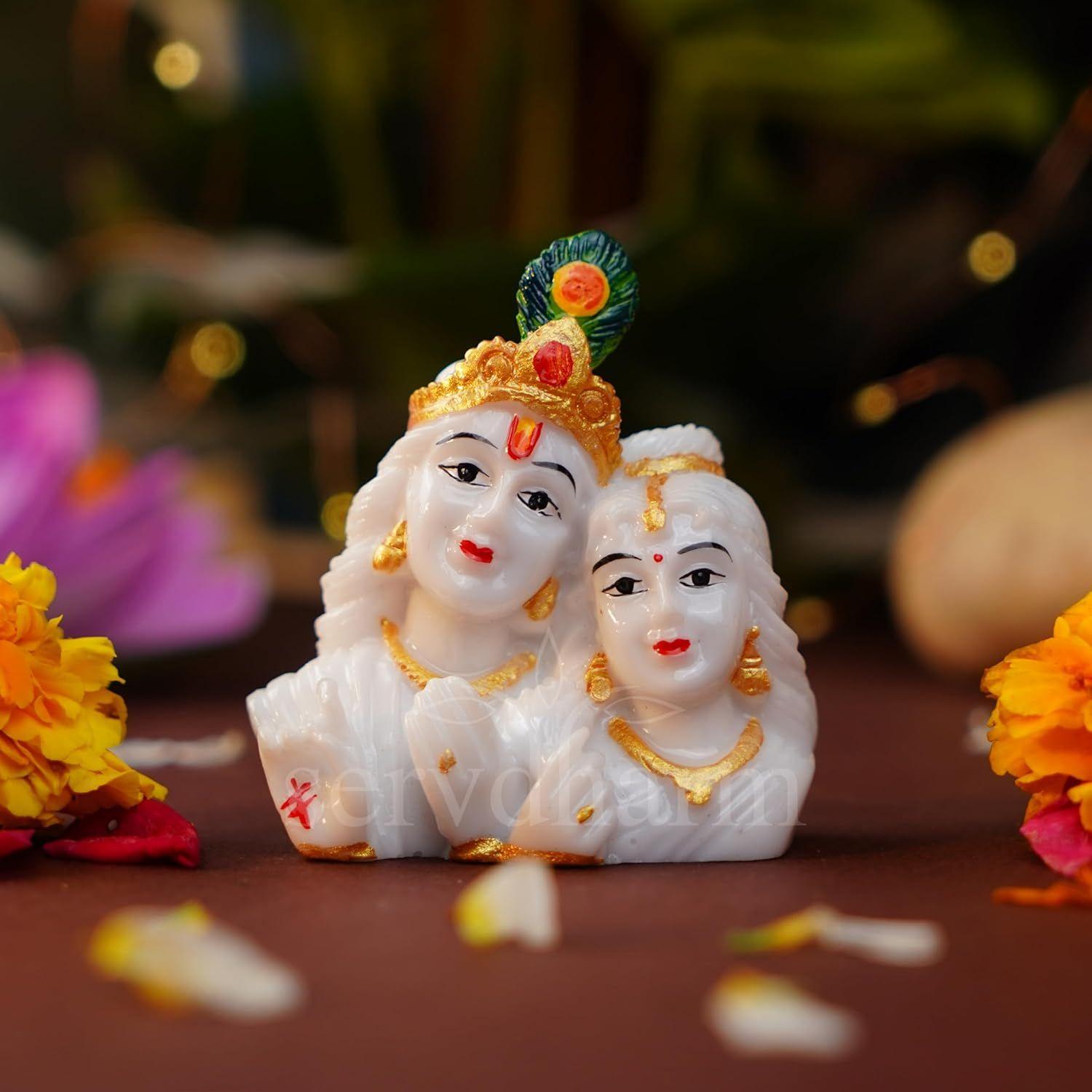 

Идол Радхи Кришны Мурти Статуэтка для Домашней Пуджи и Подарков на Фестиваль (Лицо Радхи Кришны)