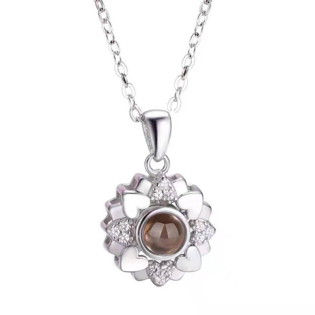 Customized Love Photo Necklace: 100 Languages 'I Love You' Pendant - Ideal for Christmas & Valentine's Gifts
