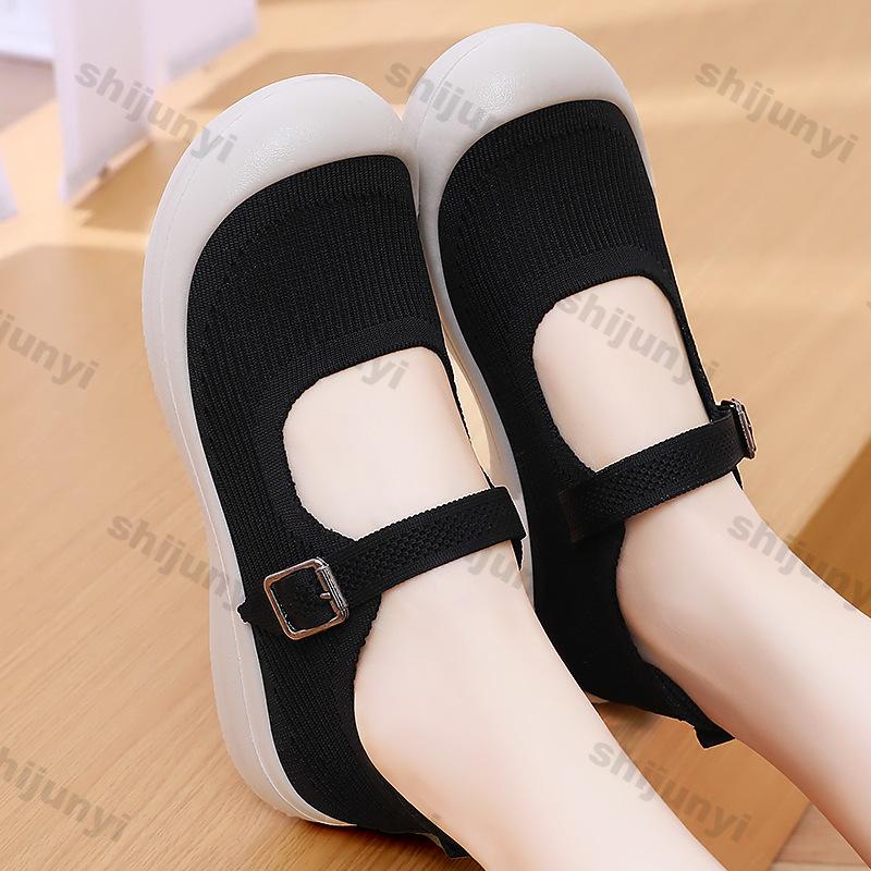 Fashion Women Shoes 2025 Spring Comfortable Soft Sole Buckle Strap Mothers Shoes Breathable Mesh Non Slip Women Fly Weave Casual Shoes