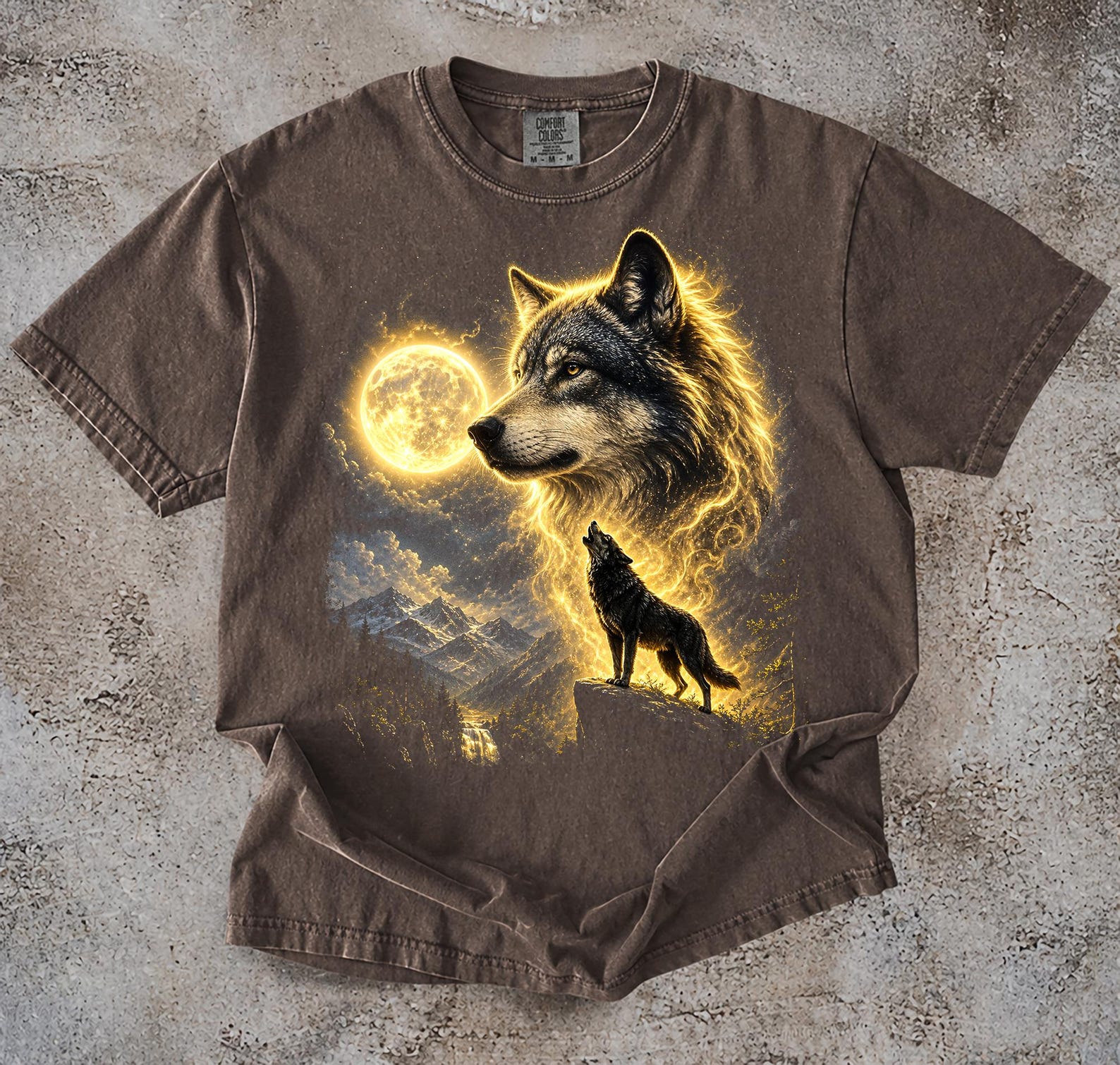 Comfort Colors Wolf Howling Moon Oversize Tee, Vintage 90s Spirit Animal Nature Shirt M