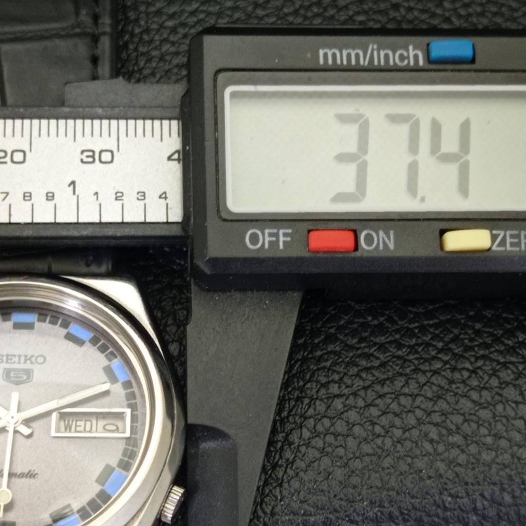 VINTAGE SEIKO 5 AUTOMATIC 7009A JAPAN MENS GREY COLOR DIAL WATCH a500114-2 R151a-a500114