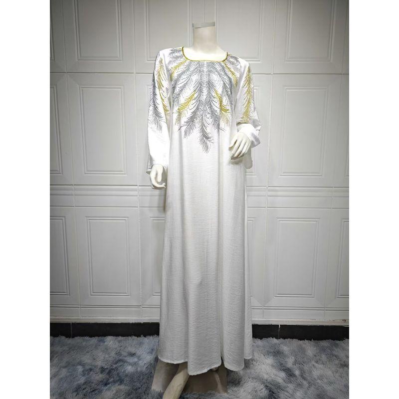 

Middle East New round Neck Robe Embroidery Hot Drilling Dress Embroidered Rhinestone Dress White L