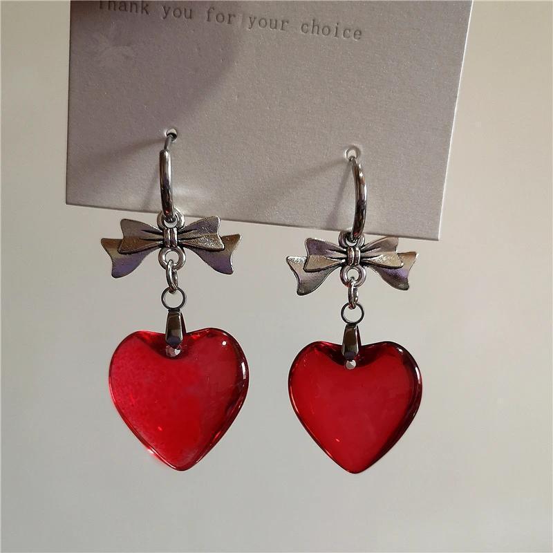 Shi Yong Dark Butterfly Heart Earrings - Trendy Shibuya Style for Women
