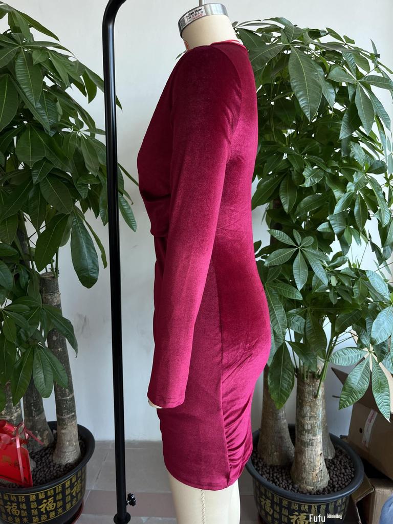 2023 Korean Velvet Solid Color Sexy Long-Sleeve Dress