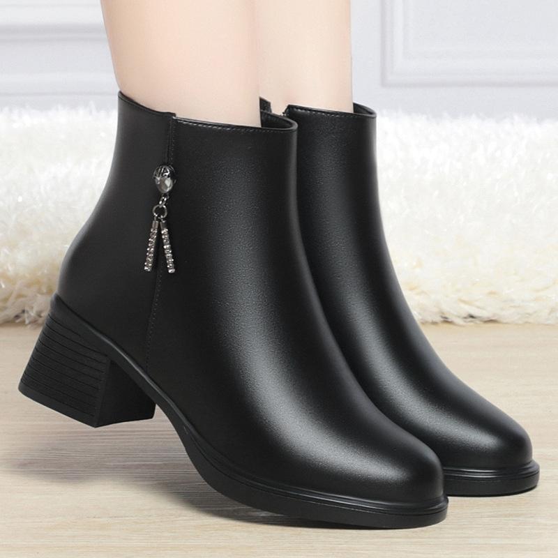shoes autumn and winter cotton shoes new thick heel short boots women's velvet leather shoes soft leather soft sole fashion boots