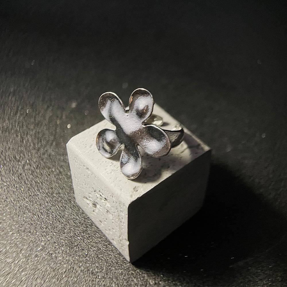Retro Big Flower Adjustable Open Ring for Women Punk Gothic Edgy Luxury Jewelry Party Accessories Unisex Gift Bold Statement