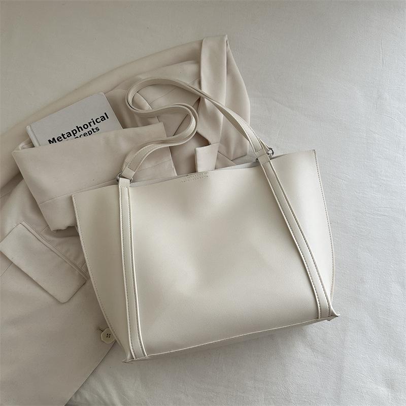 Retro Large-capacity Bag Women's 2025 New Trendy Fashion Retro Tote Bag Versatile Niche Single Shoulder Mother and Child Bag