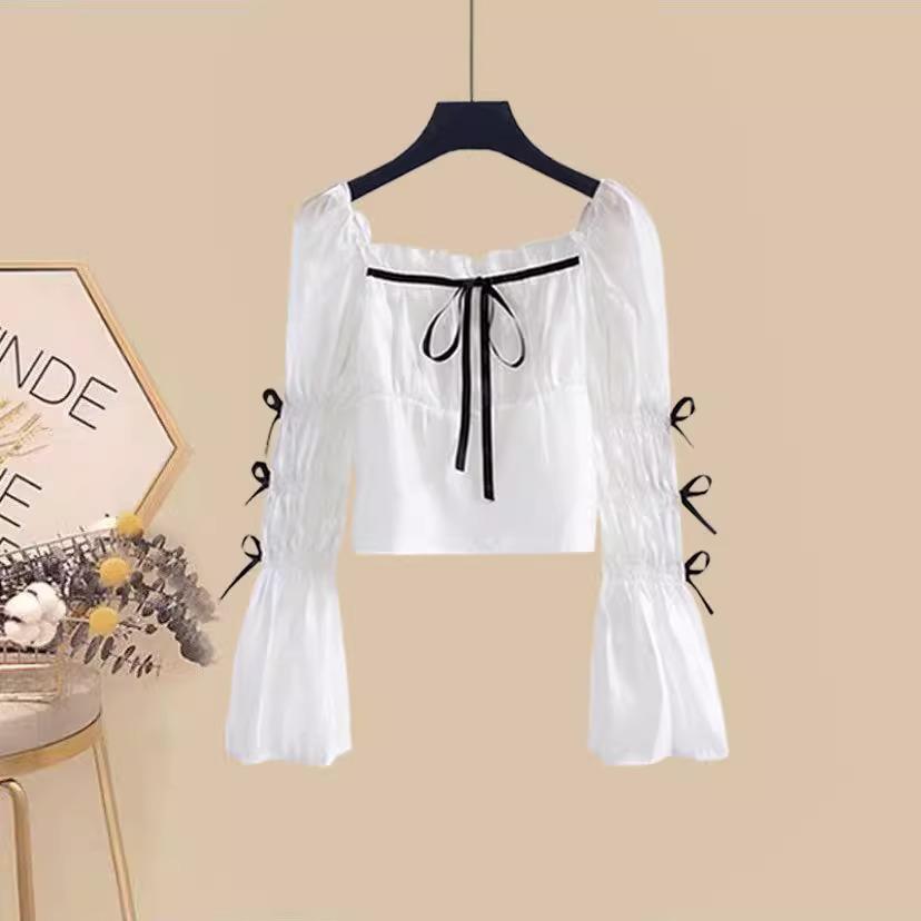 

Весняний жіночий костюм великого розміру 2023: Комплект із двох предметів для схуднення: сорочка та джинси