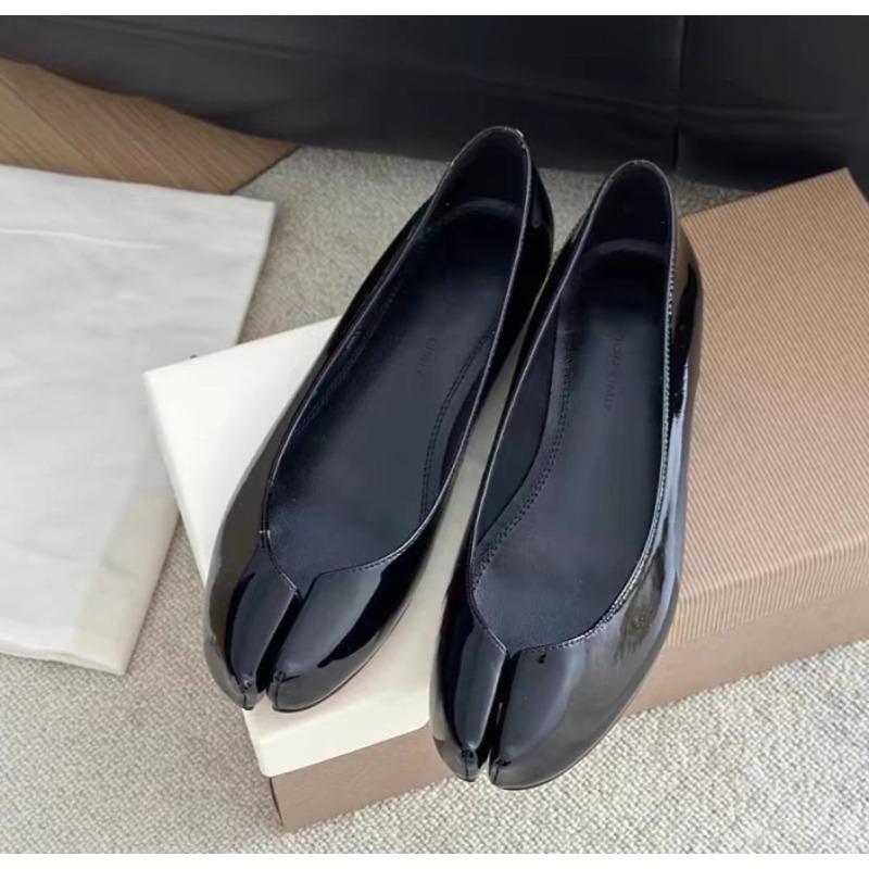 

Мода Новая Женская Мода Французский Красный Кожаный Носок Женская Весна Новая Мягкая Подошва Мэри Джейн Одинарная Обувь Балетки 40 чёрный