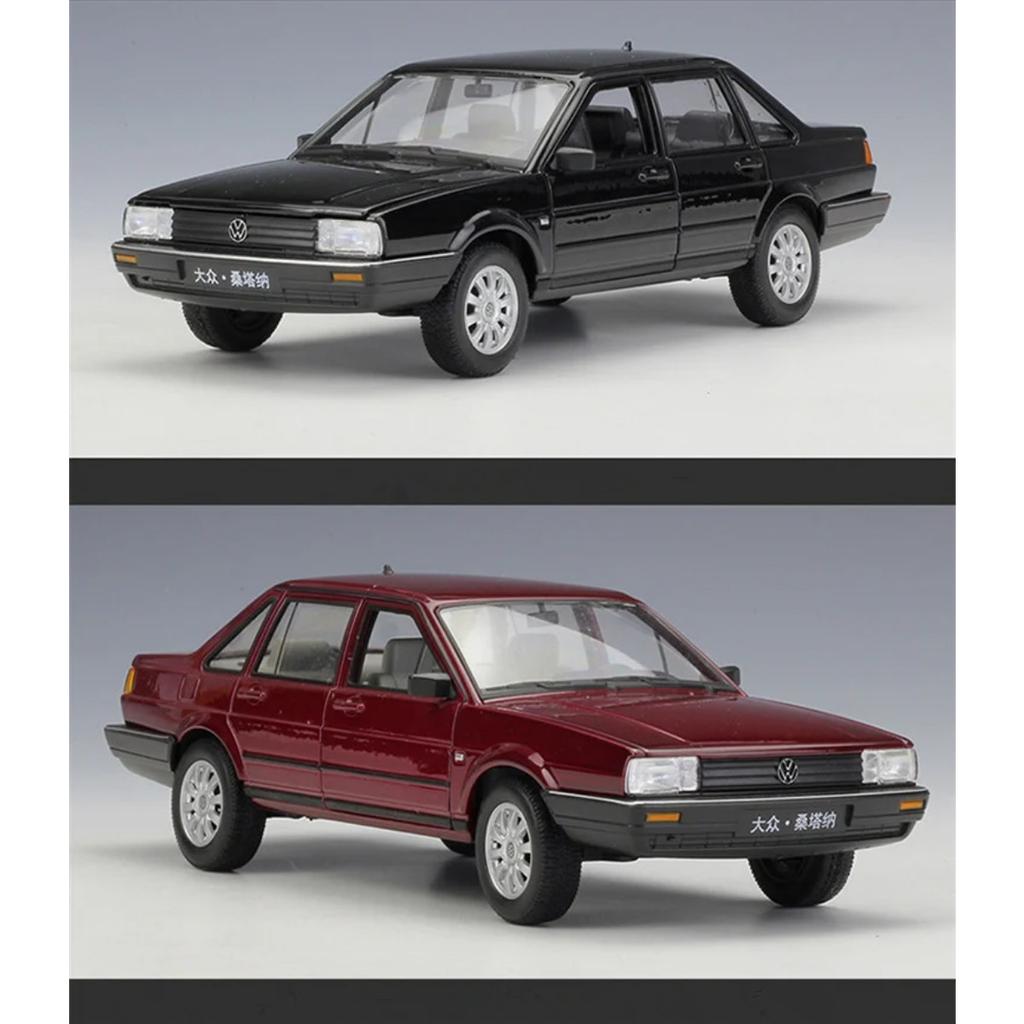 Welly 1/24 Volkswagen Santana Alloy Car Model Diecast Metal Classic Retro Vehicles Car Model Simulation Collection Children Gift