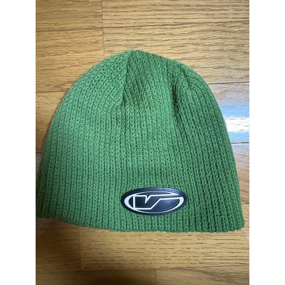 Used vans knit hat beanie