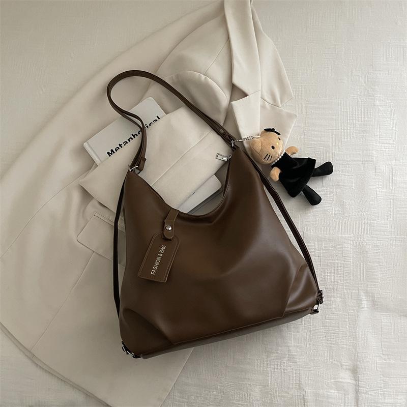 Slack Soft Leather Bag Women's New Fashion Commuter Shoulder Messenger Bag Lazy Wind Tote Bag