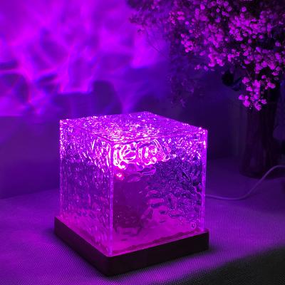 Proyector de luz LED con forma de llama, lámpara creativa con ambiente de llama para mesita de noche, lámpara de mesa con patrón de agua giratorio, luz de noche decorativa para dormitorio