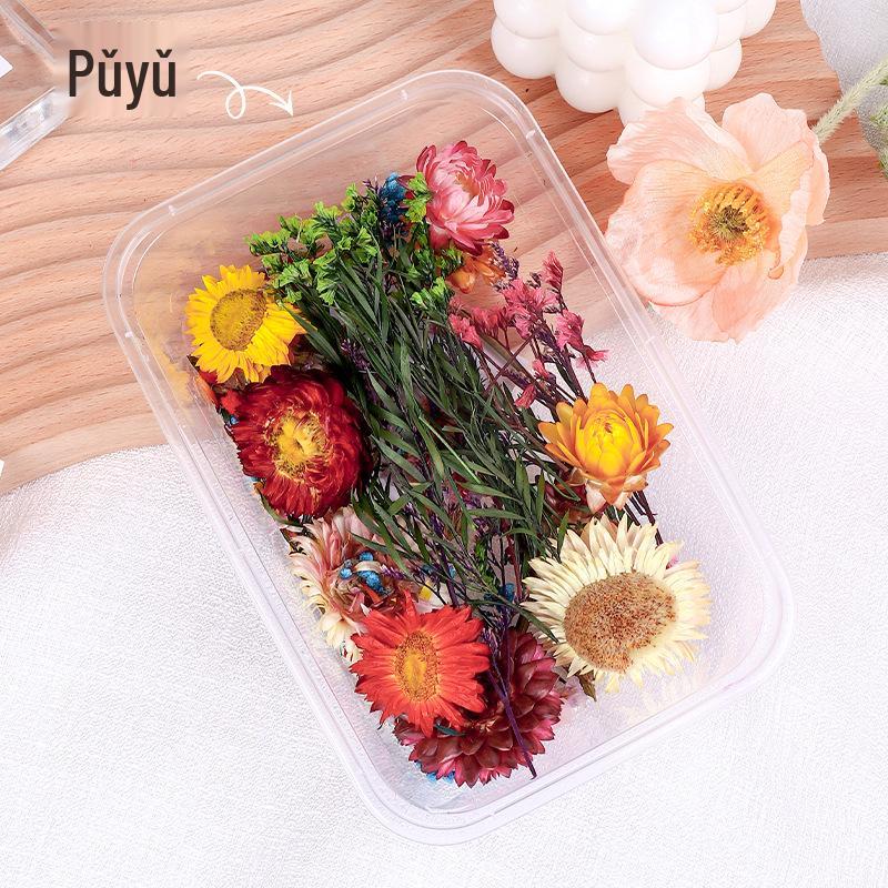 Eternal Dried Flower Photo Frame Decoration – Handmade Air-Dried Bouquet Ornament for March 8th