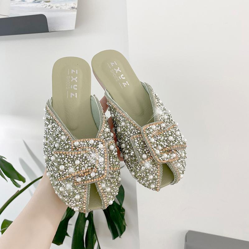 Šlepetės moteriškos lauko 2025 vasaros naujos šimtas su plokščiapadžiais kalnų krištolu mada Baotou pusiau šlepetės moteriškos