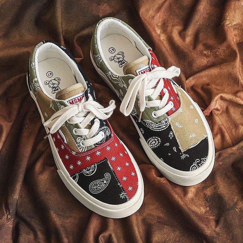 Nischen Herrenschuhe trendige Schuhe 2025 neue Cashewblüten Canvas Schuhe Herren Low-Top Koreanische Version trendige vielseitige Paar Board Schuhe