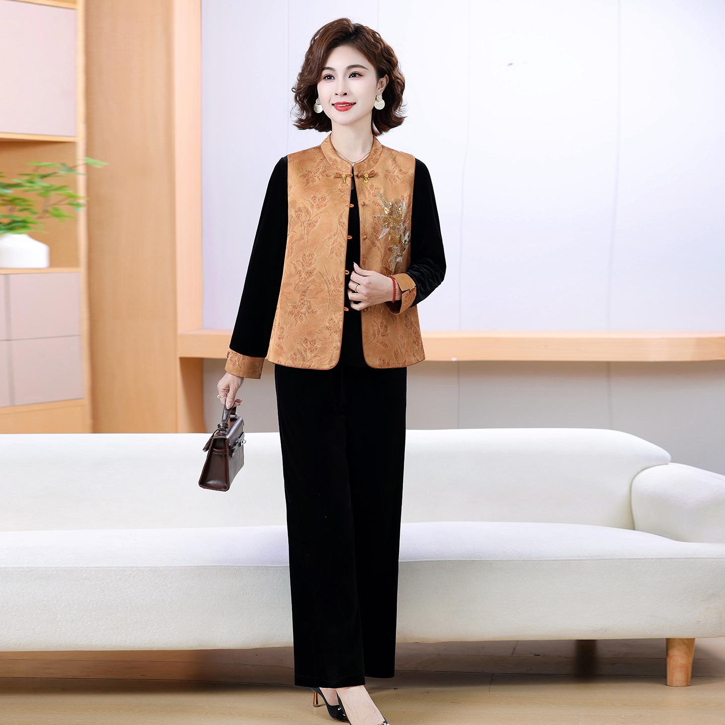 

Elegant Gold Velvet Suit for Mothers: Noble Lady Spring/Autumn Jacket 2XL [105-120 lbs]