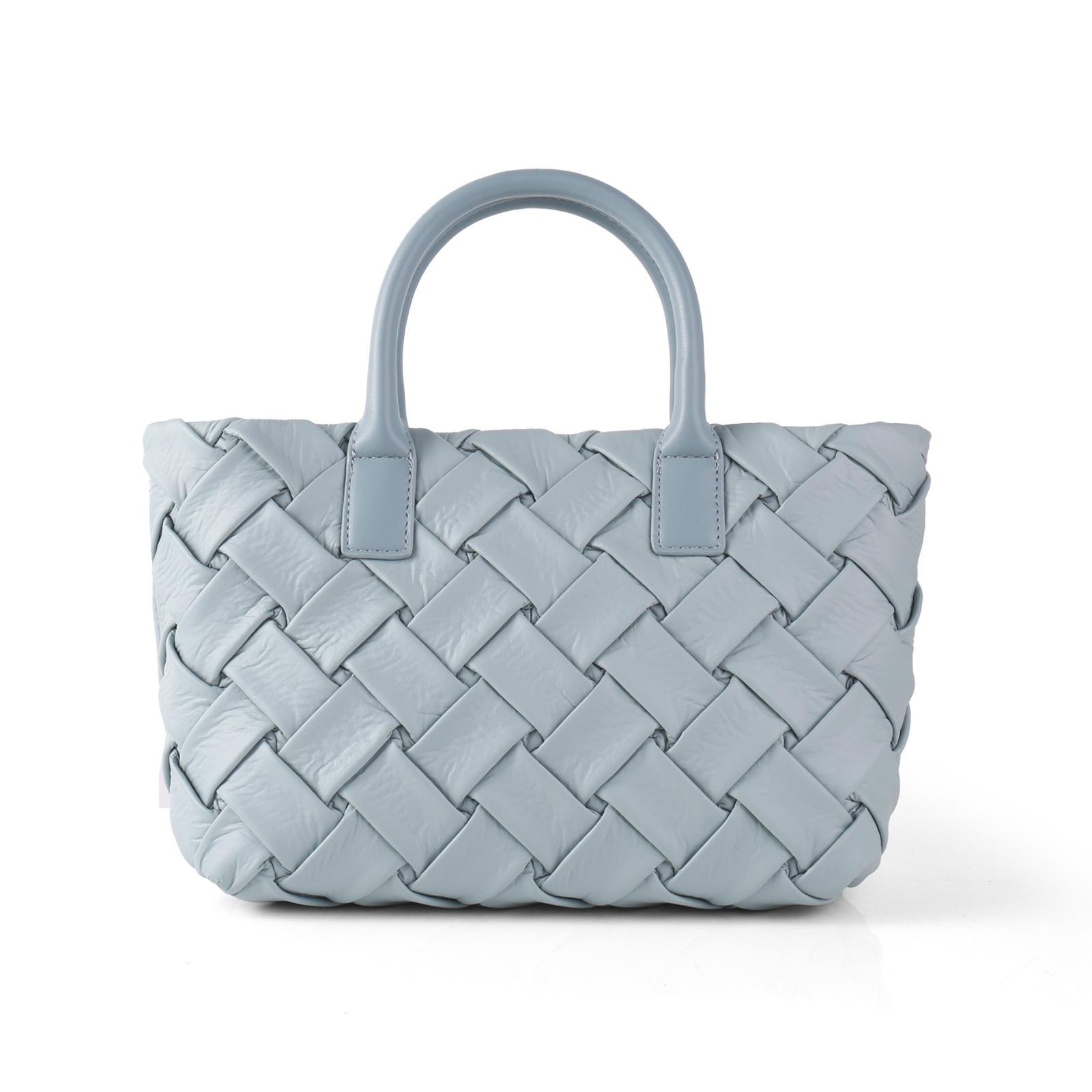 Плиссированная женская сумка-мессенджер — фото 10