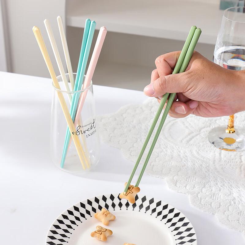 Cream Yellow Ceramic Chopsticks Gift Set (10 Pairs)