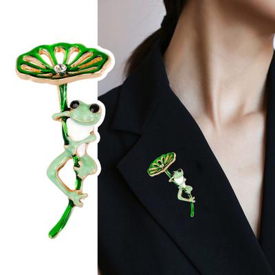 Women Brooch Rhinestone Cartoon Lotus Anti-slip Leaf Shape Stainless Frog Wear-resistant Coat Collar Hat