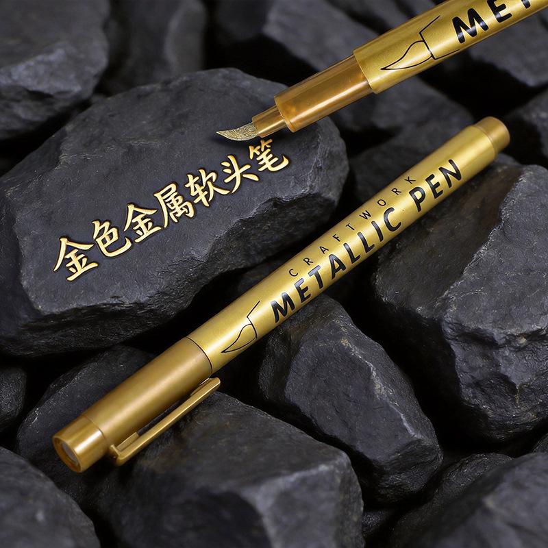 Gold & Silver Metallic Paint Pens - Waterproof, Fade-proof, Soft Tip for Hand-painted Greeting Cards