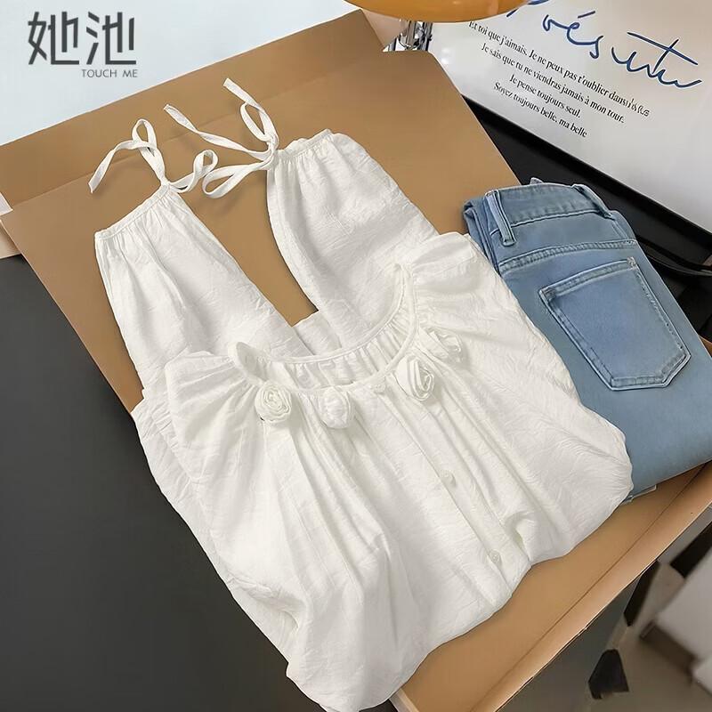 Women's 3D Floral Sweet Round Neck Long Sleeve Blouse