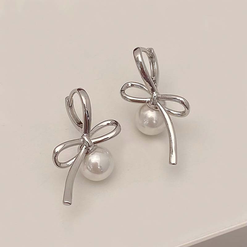 Korean Silver Color Pearl Bowknot Hoop Earrings for Women Minimalist Asymmetric Bow Earrings Wedding Jewelry Valentine Gift