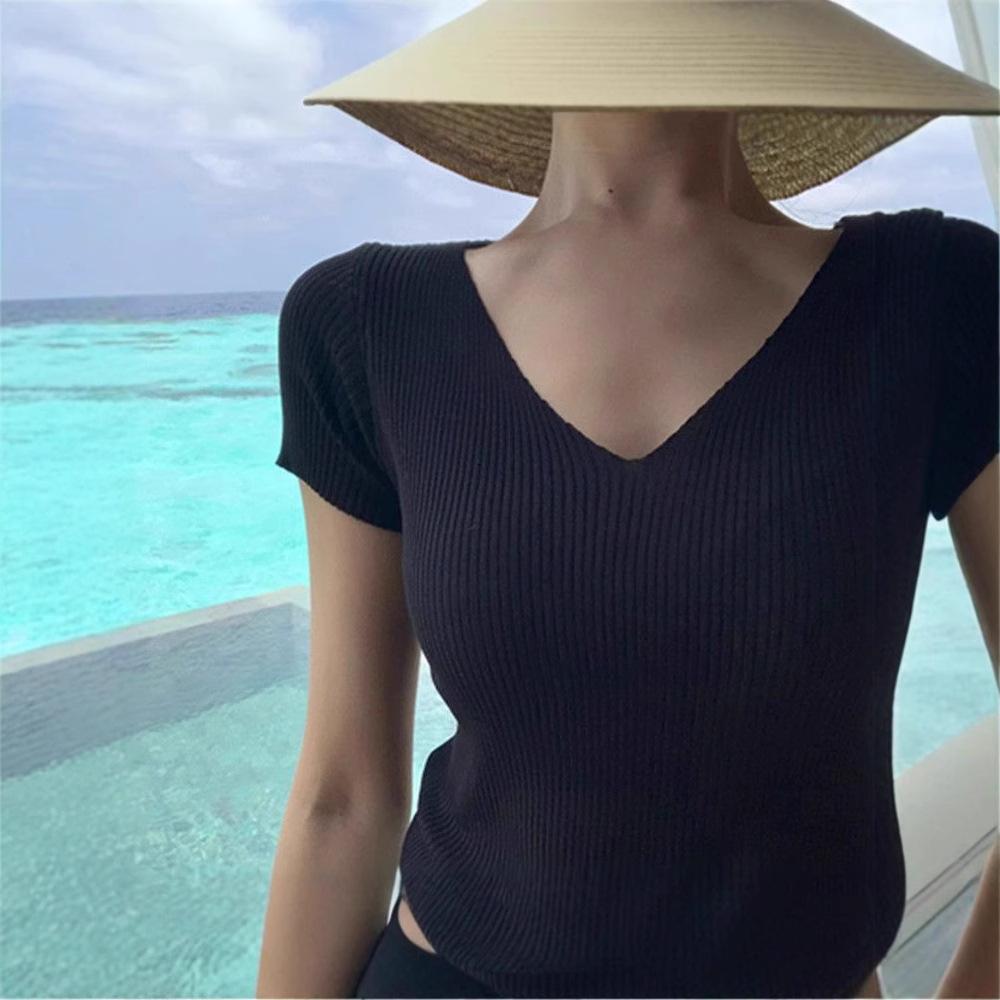 V-neck knitted sweater women's summer ice silk T-shirt new short-sleeved bottoming shirt women's slim top