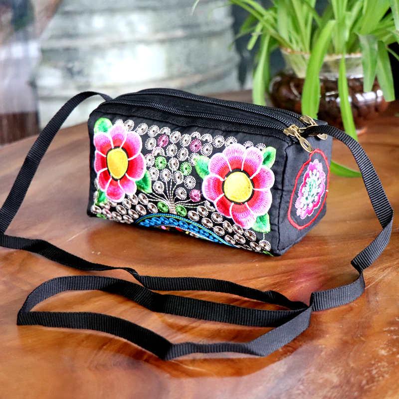 Сумка с вышивкой в этническом стиле Юньнань Сумка-мессенджер с тройной молнией для женщин идеальный подарок для мам стильный рюкзак для людей среднего и пожилого возраста 957₽