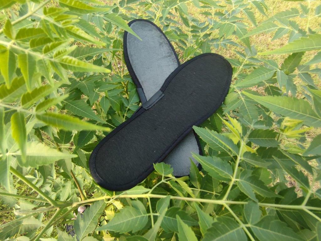 Winter Warm USB Self-Heating Insoles: Non-Rechargeable Cold-Proof Electric Insoles