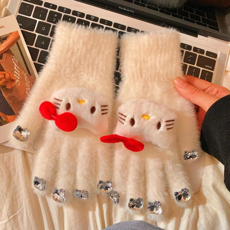 Plush Diamond Cat Nail Gloves: Warm, Split-Finger, Autumn/Winter Gloves for Students & Riding Enthusiasts.