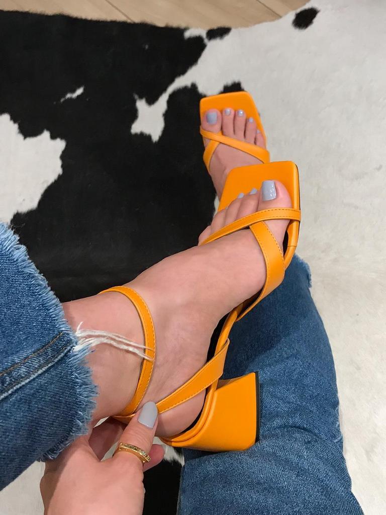 2022 European & American Mid-Heel Square Toe Strap Sandals for Women