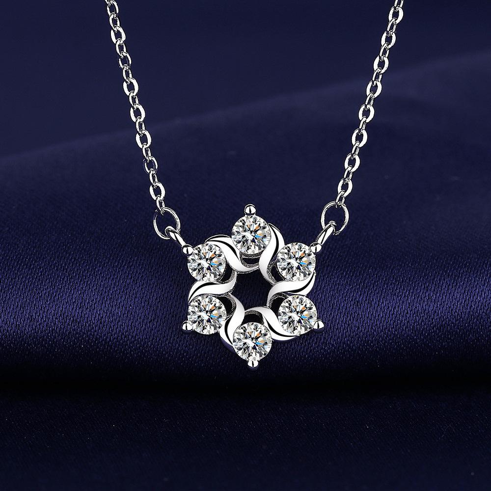 925 Silver Necklace For Women Round Pendent Sparkling Pave CZ Necklace Fashion Anniversary Birthday Jewelry Gifts N755