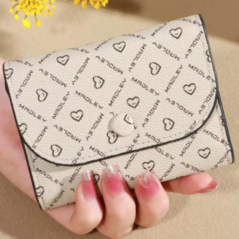 Women's Letter & Heart Print Wallet - Cute Zippered Coin Purse with Card Slots, Fashionable Wristlet Multi-Functional Wallet