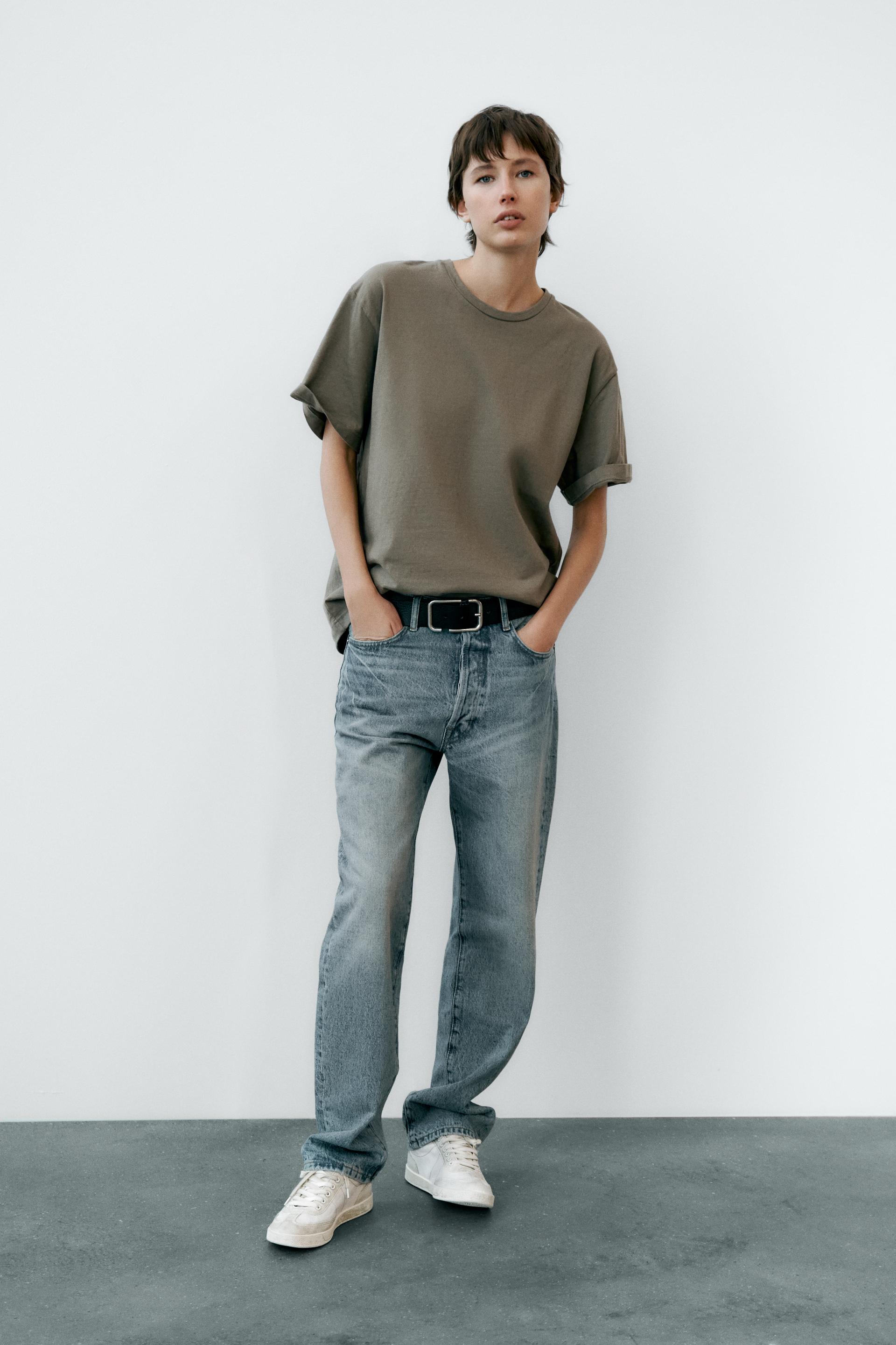 

ТЯЖЕЛАЯ ФУТБОЛКА ОВЕРСАЙЗ