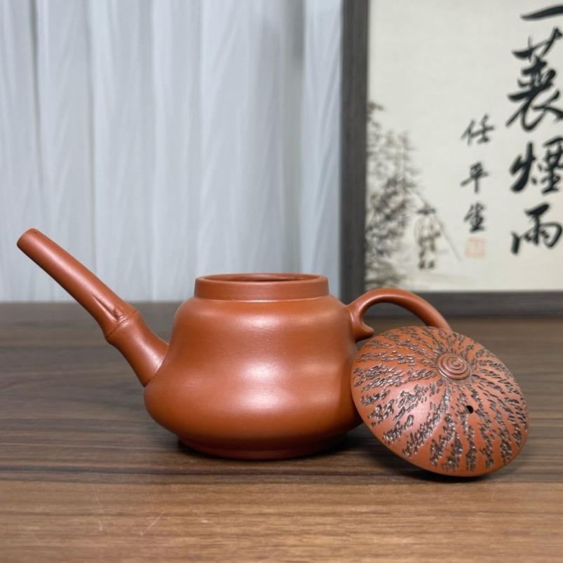 Chinese-style Retro Red Clay Teapot Handmade Tea Brewing Device Gongfu Teapot Single-person Fisherman Teapot Long-spouted Teapot
