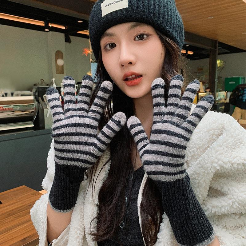 

Новые вязаные теплые перчатки для женщин для езды с защитой от холода для женщин простые и универсальные студенческие кончики пальцев могут касаться экрана зимние перчатки