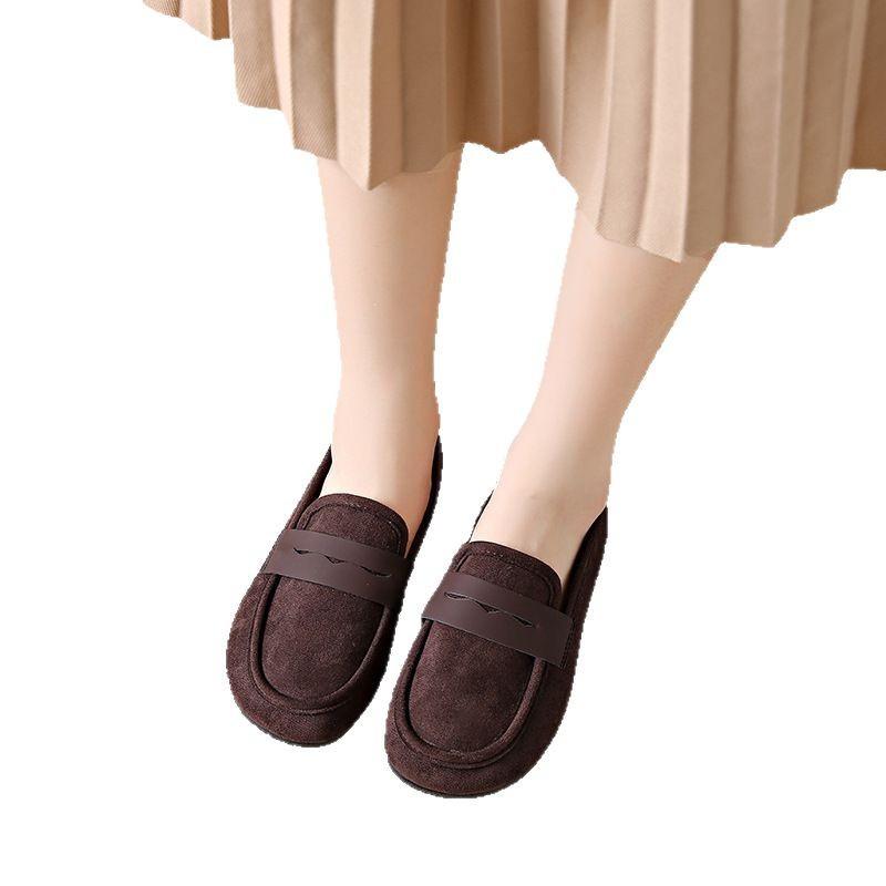 Large size 2025 spring new soft sole soft surface matte fashion beanie shoes one pedal flat sole single shoes mother shoes