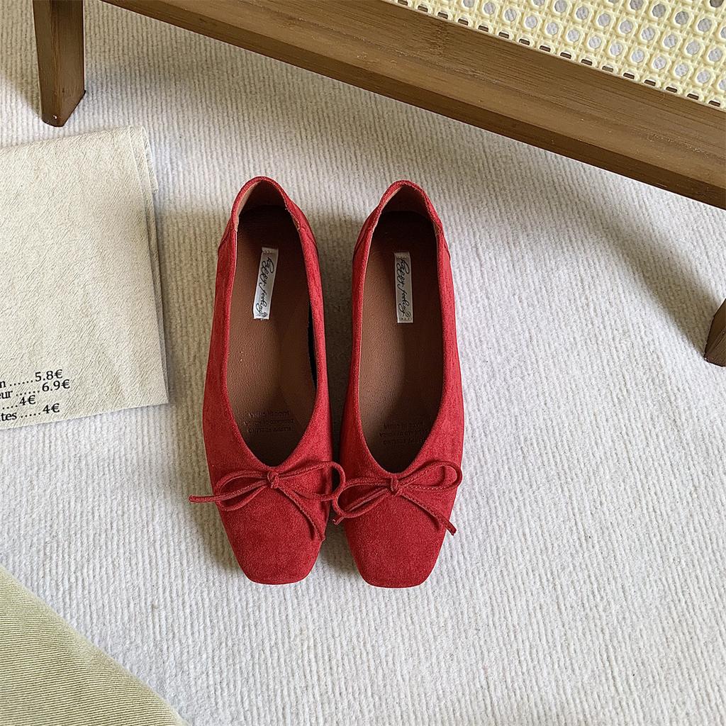 Innen aufgerautes französisches Wildleder Ballerina Abend Einzelschuhe Damenschuhe neues Frühlingsoutfit Rock rot Hochzeitsschuhe