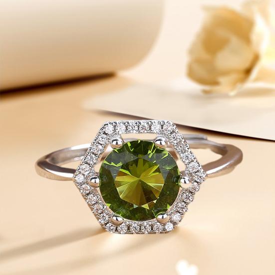 Vestido feminino com abertura ajustável e leve