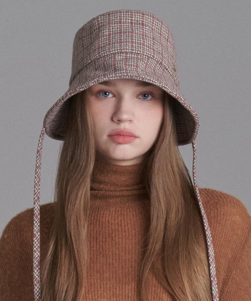 Hwaiteusaenjeu Checked Wool Variant Bonnet Hat Herona (4 Colors)
