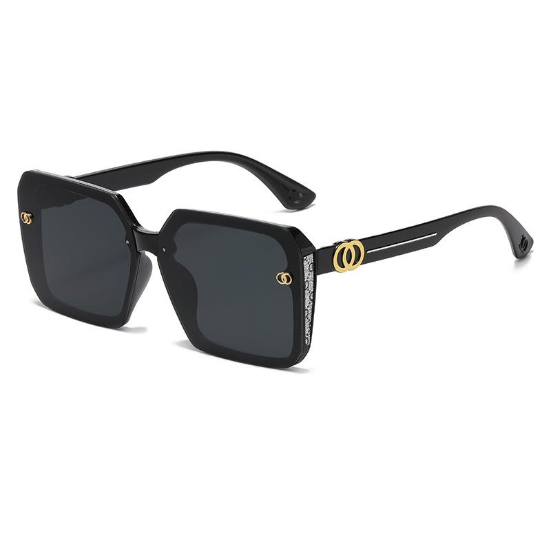 Internet celebrity live sunglasses women's European and American fashion sunglasses personalized atmosphere UV protection sunglasses batch