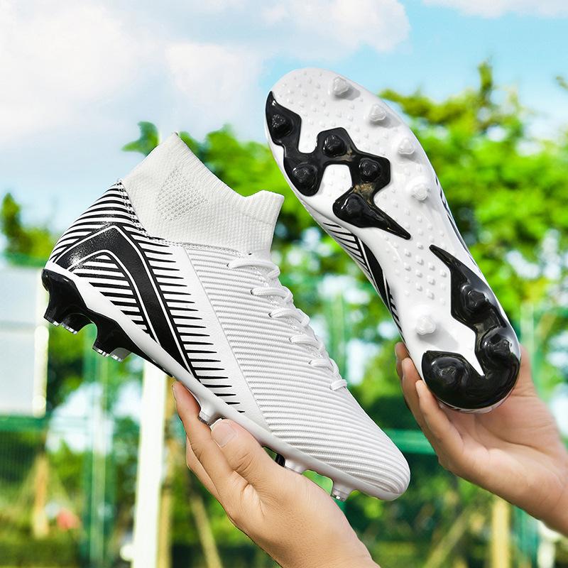 Non-Slip High-Top Men'S Football Shoes Large Size Broken Nails Youth Game Training Sports Shoes Wear-Resistant Football Shoes