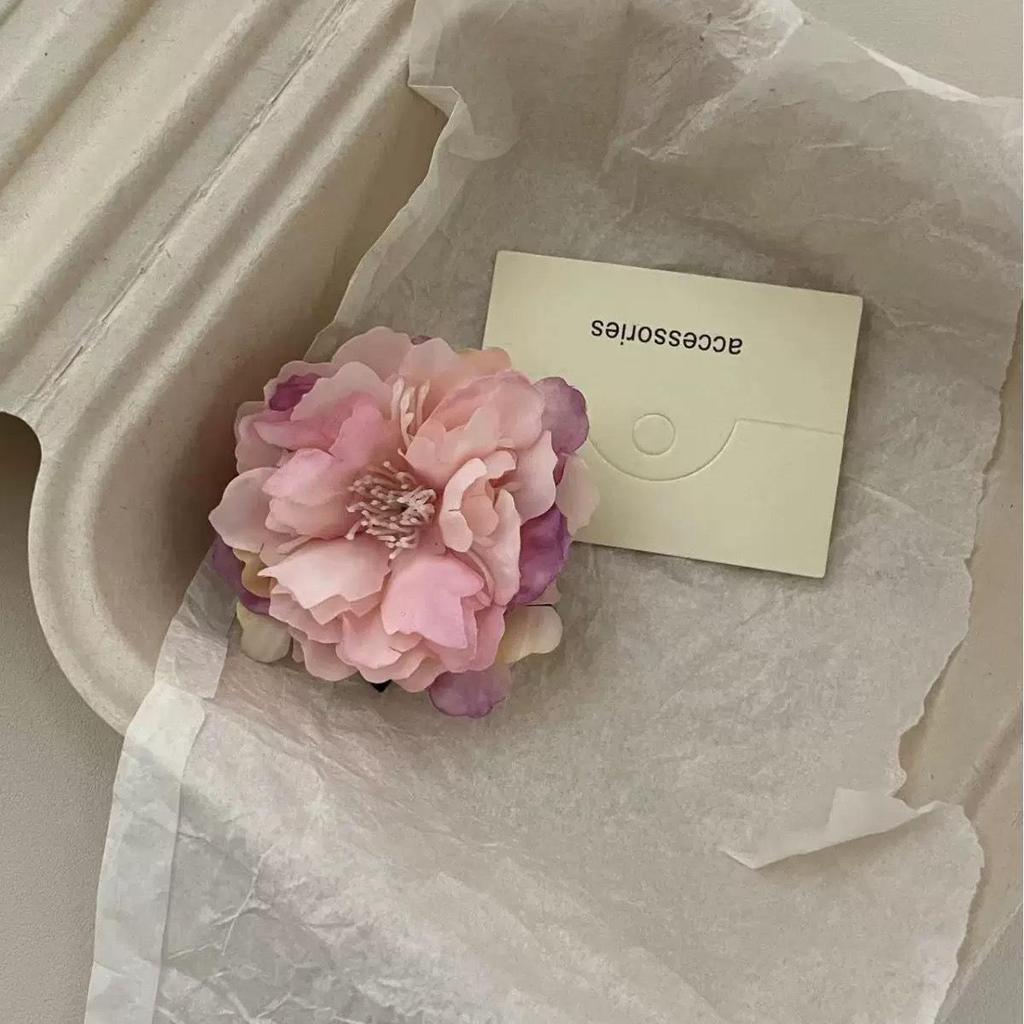 Caro 3D Rose Hair Claw Clip - 2024 High-End Floral Shark Clip for Women, Elegant Headwear