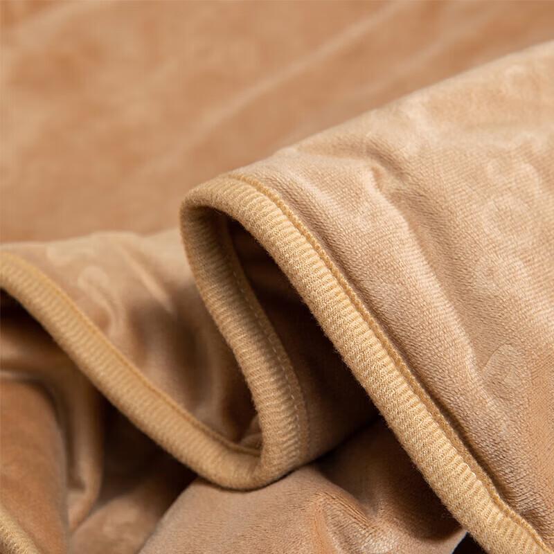 BOSS Warm Fleece Cushion Blanket